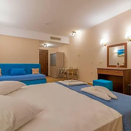 Hotel Holidays